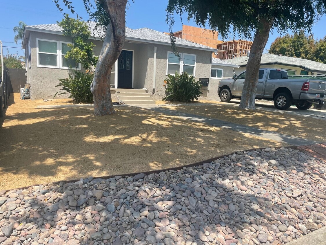 Photo - 6820 Amherst St (San Diego, CA)