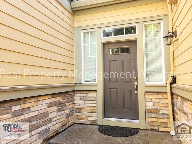 Foto del edificio - 7951 NE Caitlin St