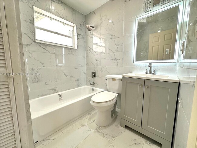 Foto del edificio - 6035 SW 39th St