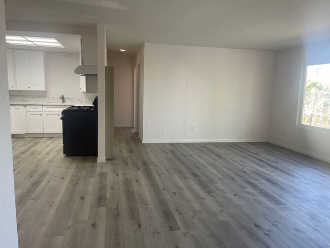 Building Photo - W. Connecticut Ave