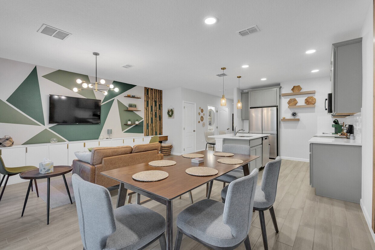 Primary Photo - Saint Cloud