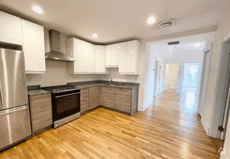 Building Photo - 92 L St