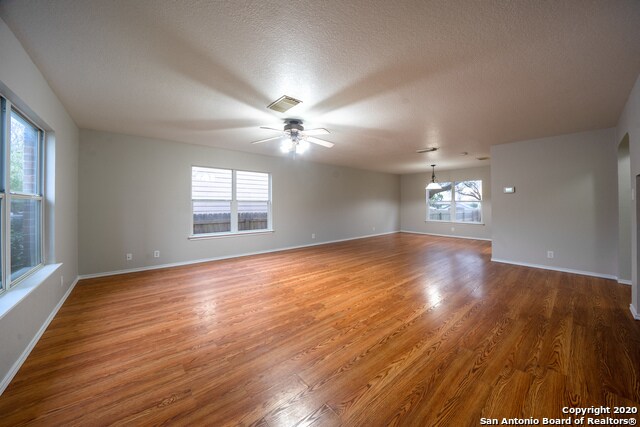 Building Photo - 10223 Rainbow Creek