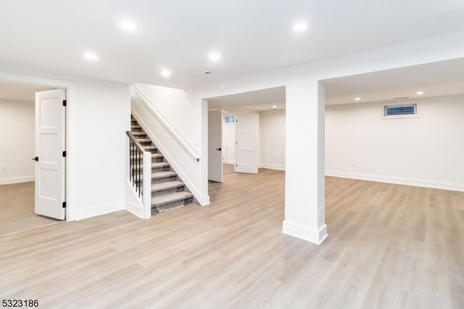 Foto del edificio - 140 Washington St