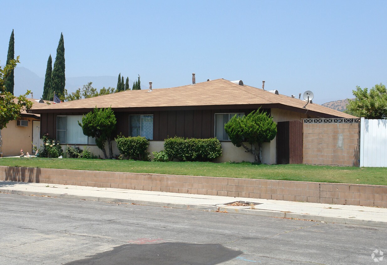 203 Sespe Ave, Fillmore, CA 93015 Apartments in Fillmore, CA