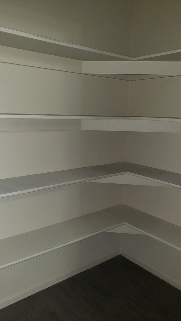 Foto del edificio - SOLAR 4 bedroom, 2 bath for Rent