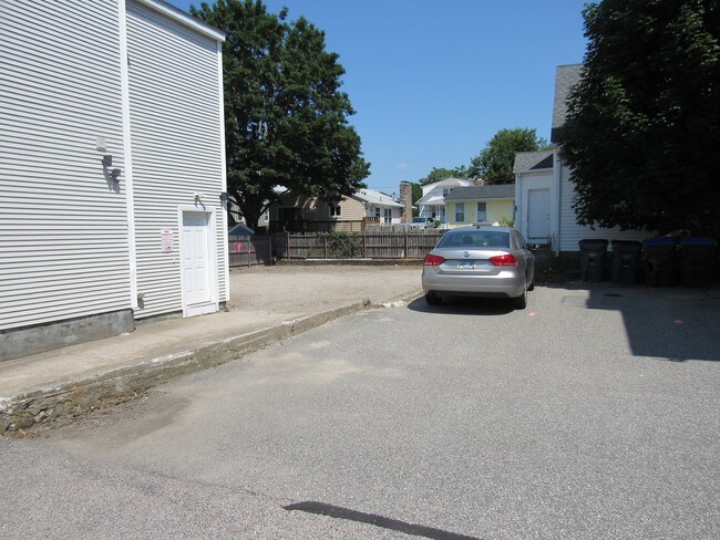 Foto del edificio - 610 River Ave