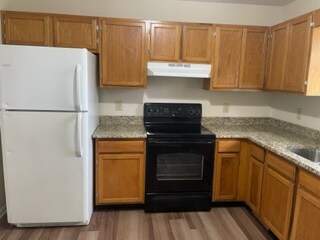 Building Photo - 209 S Bigby Dr