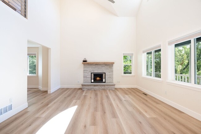 Foto del edificio - 5977 Scotswood Ct