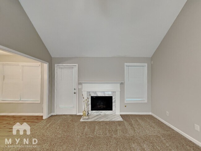 Building Photo - 1013 Vineyard Walk
