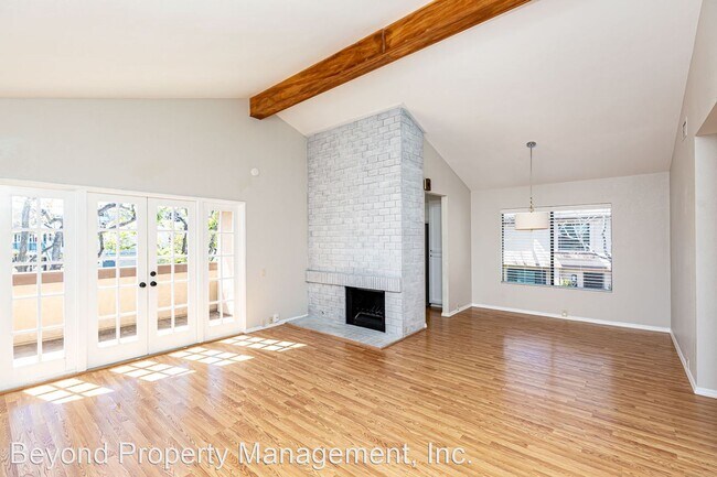 Building Photo - 2 br, 2 bath House - 5975 Cirrus St.