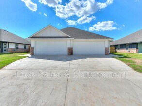 Building Photo - 10720 Lawson Pl Rd