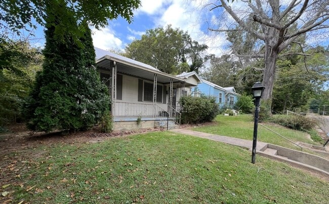 Building Photo - 2 bd 1 ba rental in Gadsden