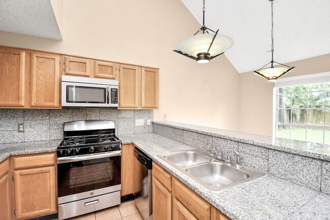 Foto del edificio - 2822 Great Lakes Ave