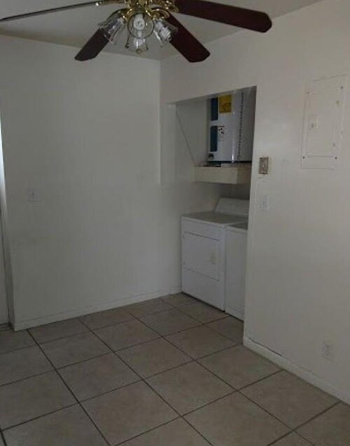Foto del edificio - 408 NE 12th Ave