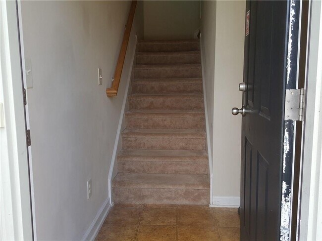 Foto del edificio - 805 Pleasant Hill Rd