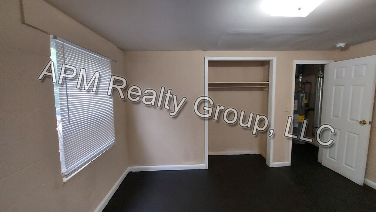 Primary Photo - Two bedroom apartment off Harden Street