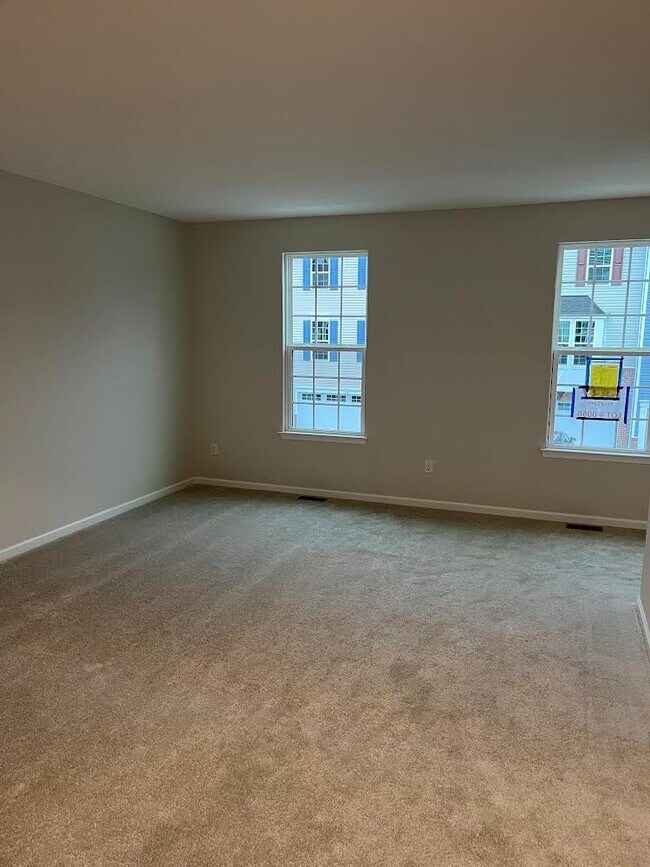 Foto del edificio - 6837 Frey Ln