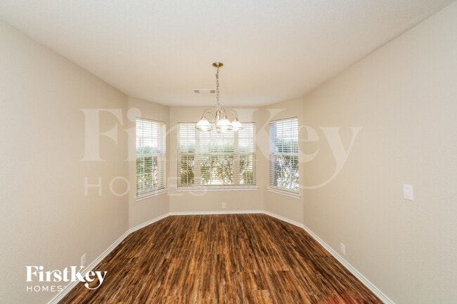 Building Photo - 1632 Mountain Brook