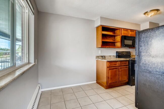 Building Photo - 8726 W 54th Plz
