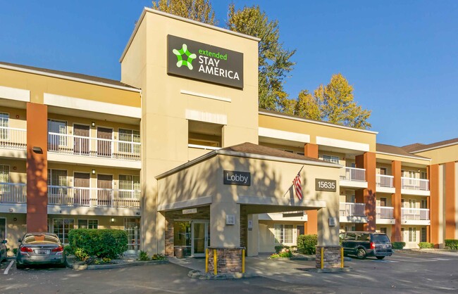 Exterior - Furnished Studio - Tukwila