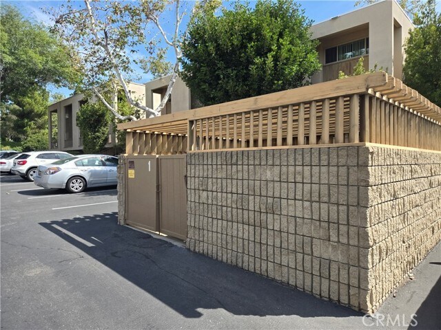 Building Photo - 5700 Baltimore Dr