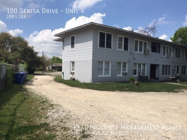 Building Photo - 100 Senisa Dr