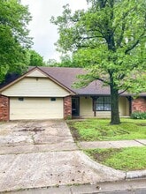 Building Photo - 13809 E 27th Pl