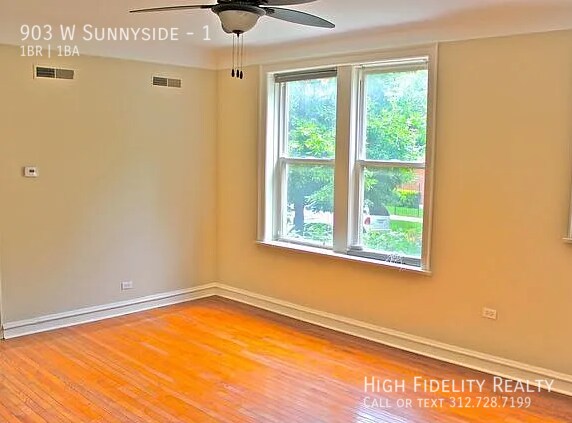 Foto del edificio - 903 W Sunnyside-1