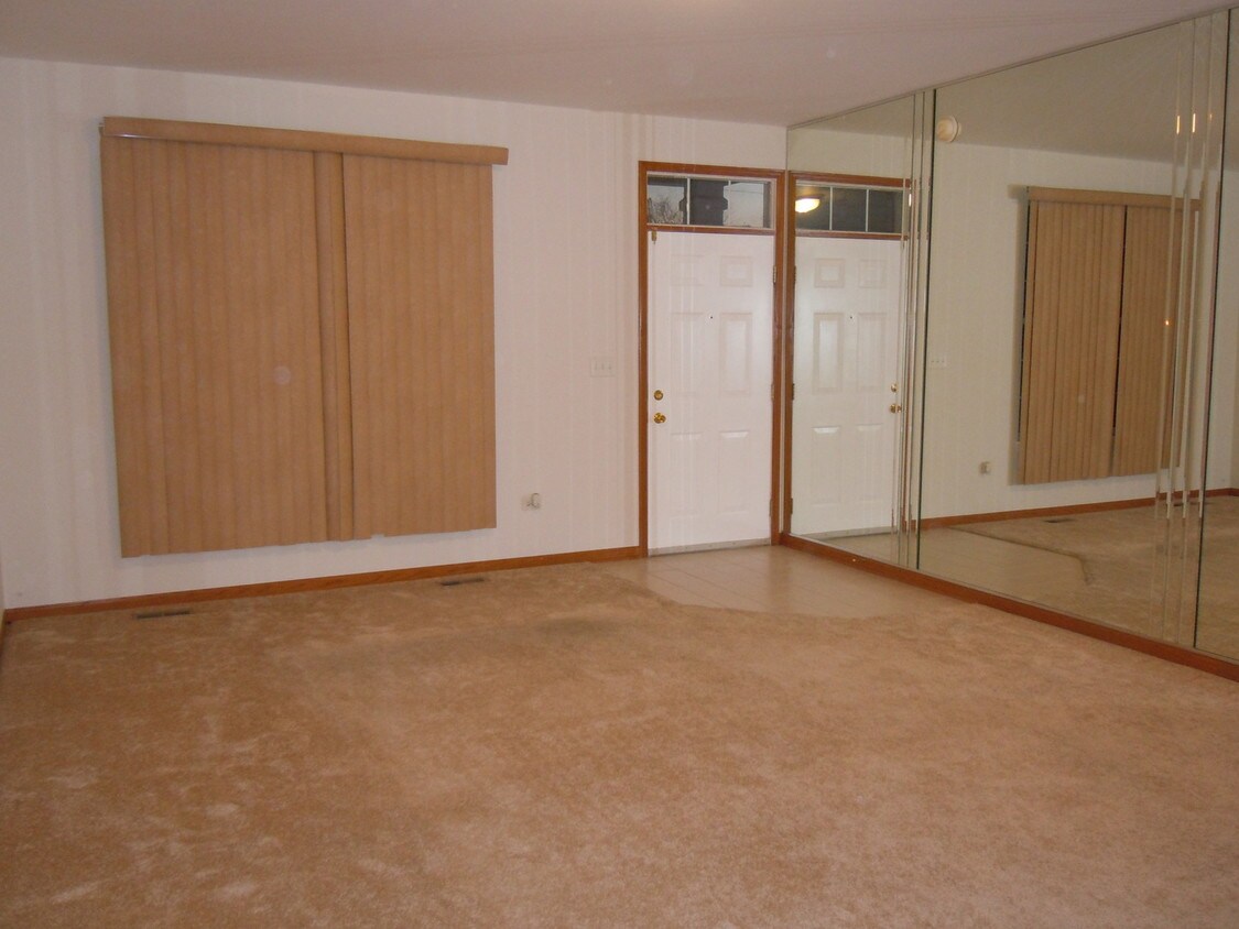 Primary Photo - 7431 Claridge Dr