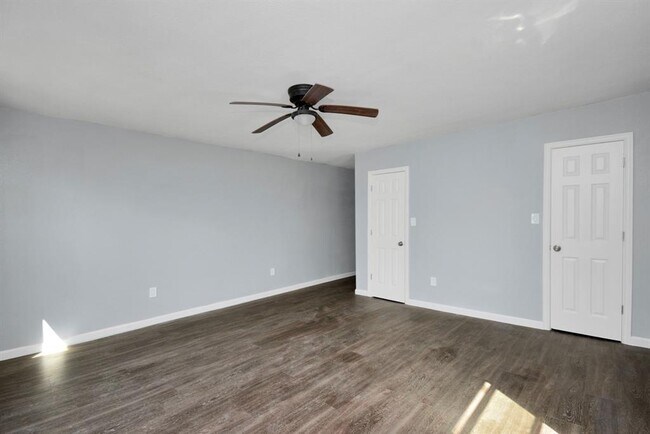 Foto del edificio - 7919 Brays St