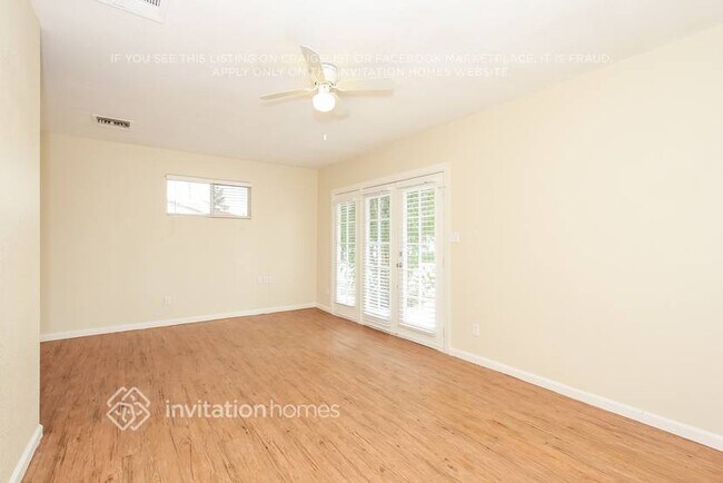 Building Photo - 8615 N 36th Ave