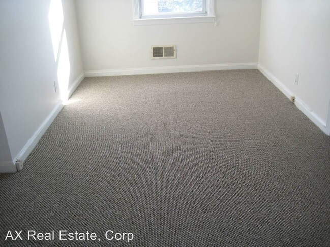 Building Photo - 56 Thurton Pl
