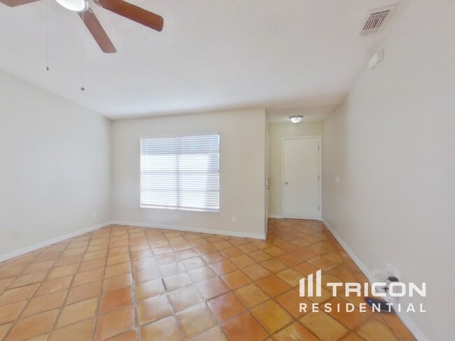 Building Photo - 2981 Snow Dr