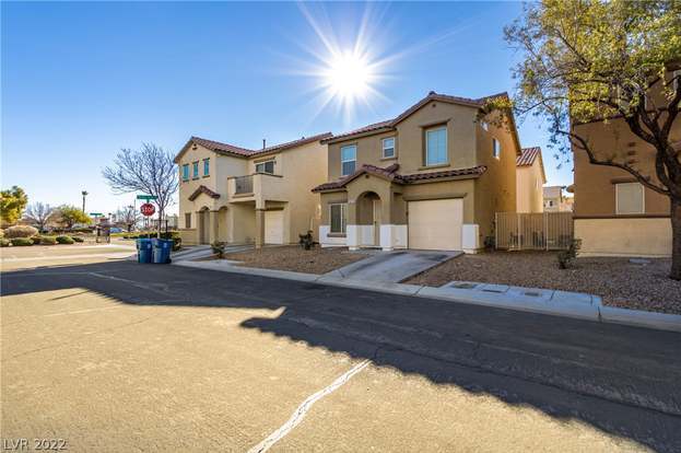 Foto del edificio - 7221 Camden Pine Ave
