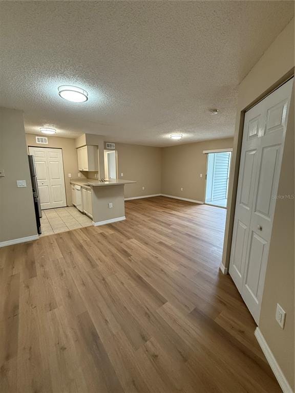 Building Photo - 1222 Bermuda Lakes Ln