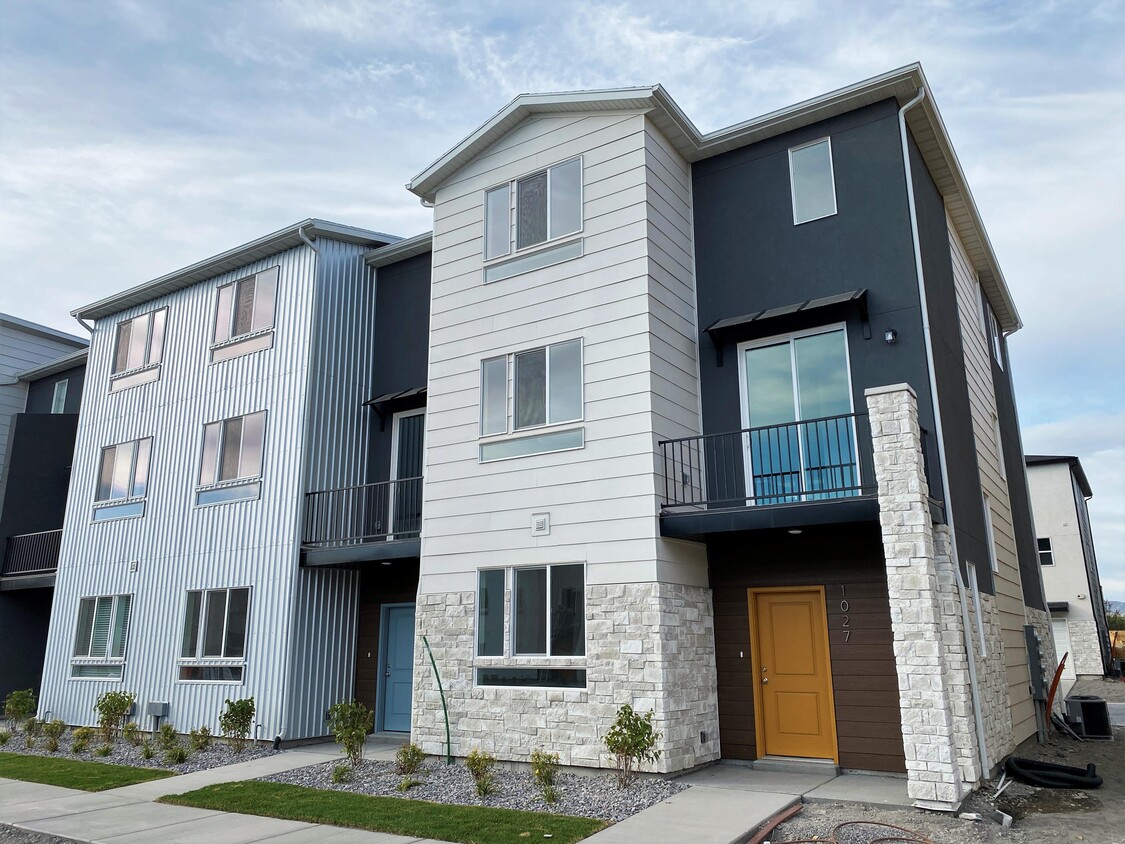 1027 360 S, American Fork, UT 84003 Townhome Rentals in American Fork