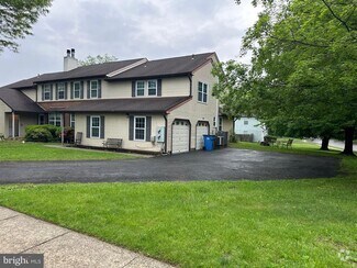 Building Photo - 1783 N Dove Rd