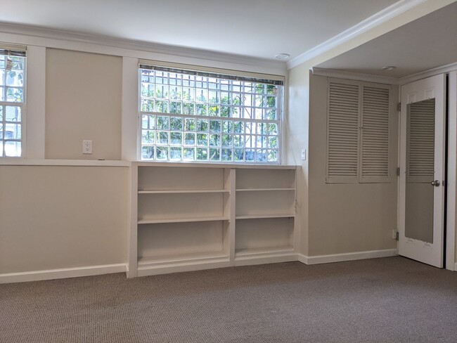 Photo - 1192 Page St Apartment