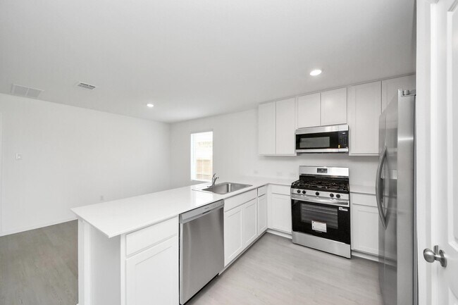 Foto del edificio - 31422 Casacalenda Ln