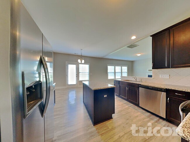 Foto del edificio - 93 Jonalker Ct