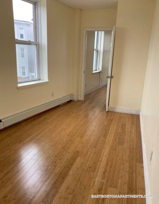 Foto del edificio - 212 Maverick St