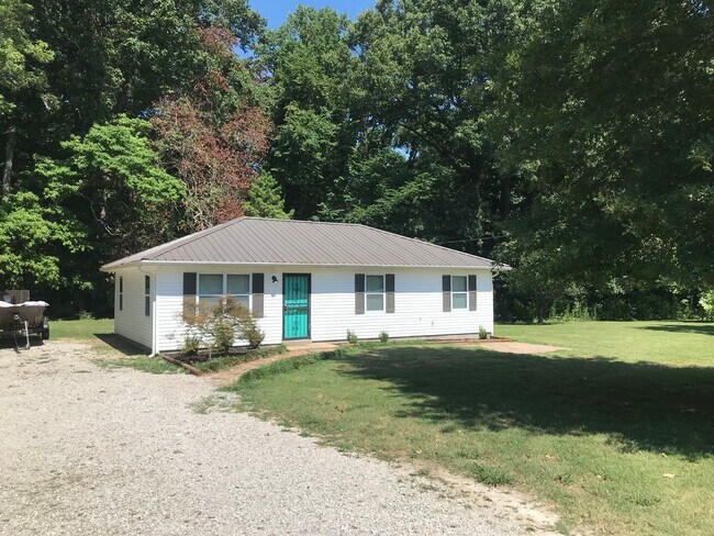 Completely Remodeled Home on a Dead End Road - Completely Remodeled Home on a Dead End Road
