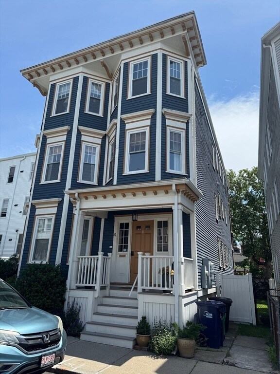 Building Photo - 4 Maryland St