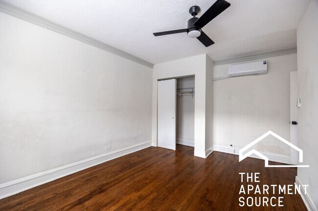 Photo - 5509 N Lincoln Ave Apartment
