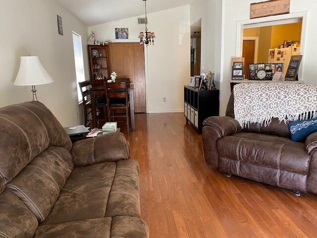 Foto del edificio - 1626 Springwood Dr