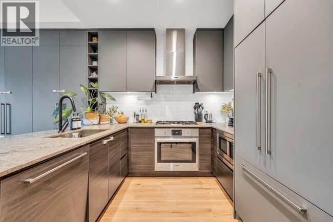 Building Photo - 3131 Murray St