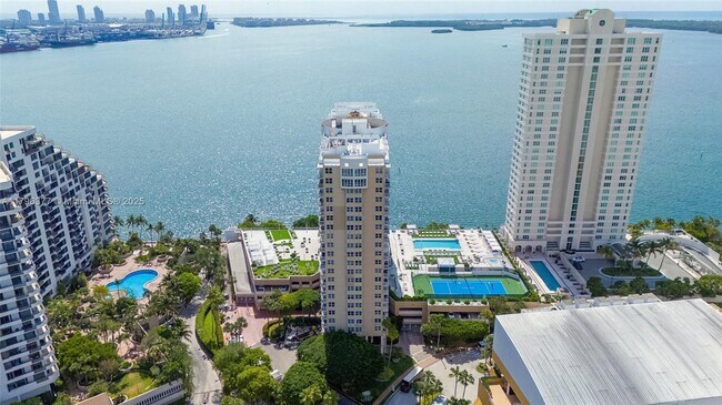 Building Photo - 770 Claughton Island Dr