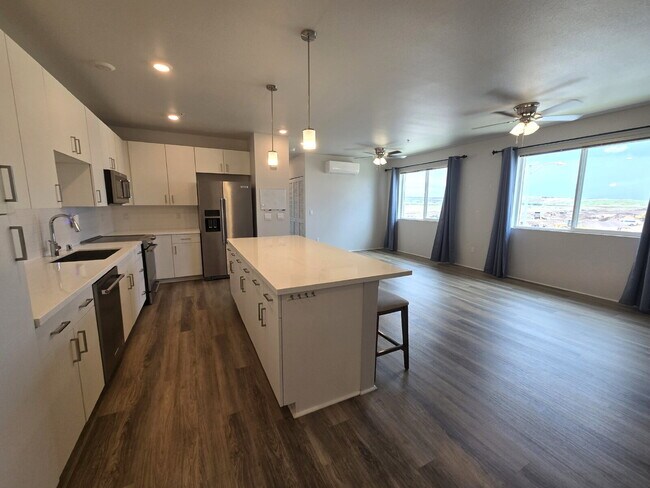 Foto del edificio - Hoopili Kaikea 2br/1ba with 1-car garage & stall