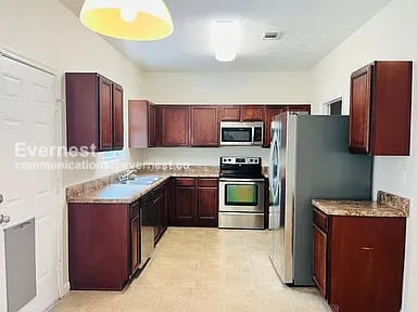 Building Photo - 9100 Carissa Dr